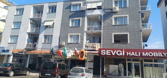 CAN EMLAK'TAN GÜMÜLDÜR ÇARŞIDA 3+1 130 M2 SALON MUTFAK AYRI