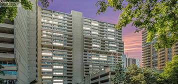1002 - 530 LAURIER AVENUE W, Ottawa, Ontario