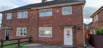 3 bed semi-detached house for sale