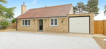 2 bedroom detached bungalow