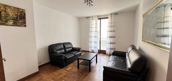 Appartement meublé  à louer, 3 pièces, 2 chambres, 67 m²