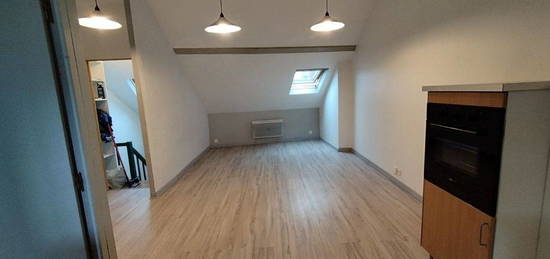 LOUE T3 appartement 62 m2