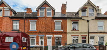 3 bed terraced house for sale