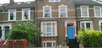 Property to rent in Amhurst Road, London E8