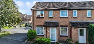 2 bed semi-detached house for sale