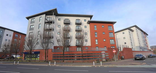 Flat to rent in Manchester Street, Manchester M16