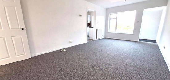 2 bed flat to rent