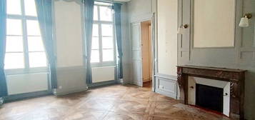 Location appartement 2 pièces 59 m²