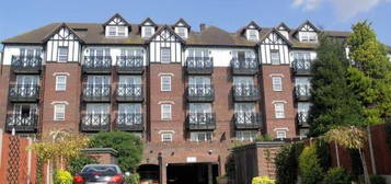 2 bed flat to rent