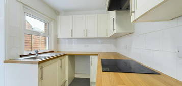 2 bedroom terraced house