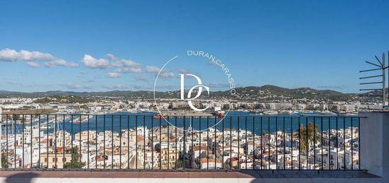 Dúplex en Dalt de la Vila - La Marina, Ibiza/Eivissa