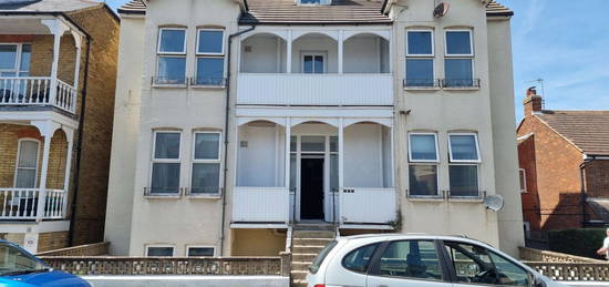 Flat to rent in Sandown Road, Deal CT14