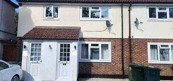 2 bed maisonette to rent