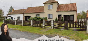 Prodej  rodinného domu 144 m², pozemek 1 920 m²