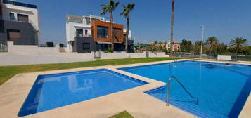 Apartamento en venta en Calle Mayor, Algorfa