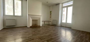 Maison 3 étages  à vendre, 2 pièces, 1 chambre, 170 m²