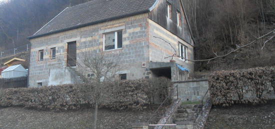 haus mit schlossblick