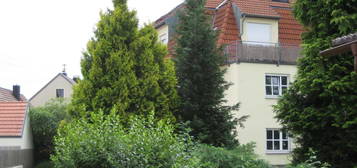 Helle freundliche Wohnung im Erdgeschoß mit Terrasse