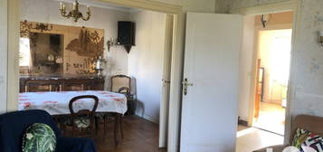 Maison 2 étages  à vendre, 6 pièces, 5 chambres, 121 m²