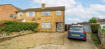 3 bed semi-detached house for sale