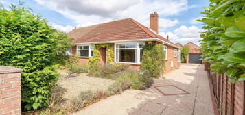 2 bed semi-detached bungalow for sale