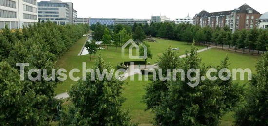 [TAUSCHWOHNUNG] Sehr schöne helle 2-Zimmer Wohnung mit Blick auf den Park