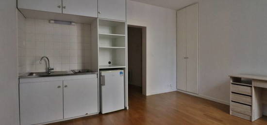 Appartement  à louer, 2 pièces, 1 chambre, 36 m²