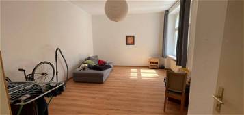 Gemütliches Zimmer in 2-Raum-Wohnung in Berlin-Friedrichshain zu