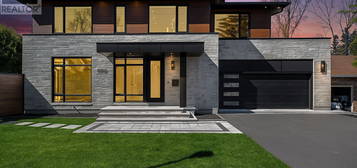 888 MELWOOD AVENUE, Ottawa, Ontario