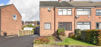 3 bed semi-detached house for sale