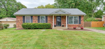 1115 Meadowridge Trl, Goshen, KY 40026