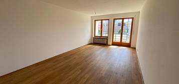 2 ZKB Augsburg Bismarkviertel mit Balkon Stellplatz TG