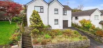 2 bed detached house for sale