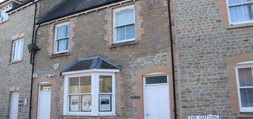 Maisonette to rent in Northwode, Ring Street, Stalbridge, Dorset DT10