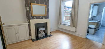 2 bedroom terraced house