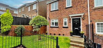 3 bedroom terraced house for sale