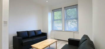 1 bedroom ground floor flat