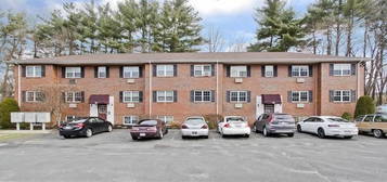 10 Maple Crest Cir Unit E, Holyoke, MA 01040