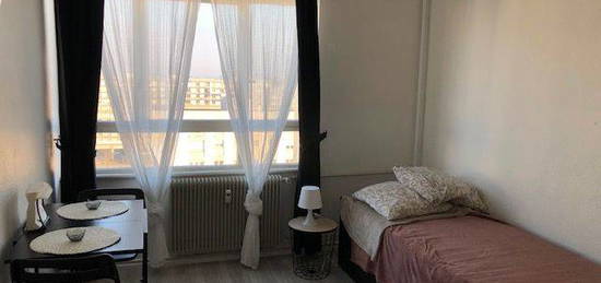 Studio 19 m² strasbourg esplanade