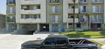 11936 Magnolia Blvd Apt 101, Valley Village, CA 91607