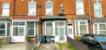 2 bedroom terraced house