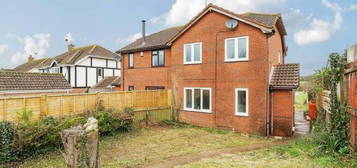 3 bed property to rent