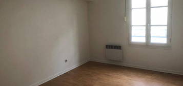 Appartement  à louer, 2 pièces, 1 chambre, 34 m²