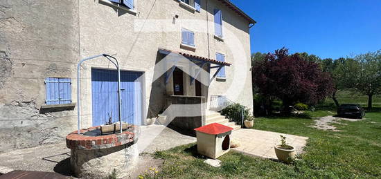 Bâtisse de charme  à fort potentiel sur terrain de 3 hectares