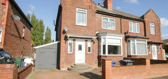 4 bedroom semi-detached house for sale