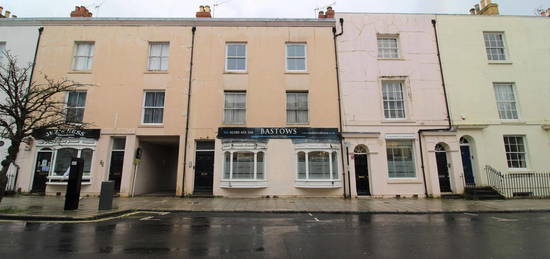 Flat to rent in Oxford Street, Southampton SO14