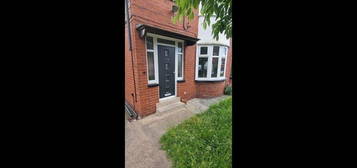 Semi-detached house to rent in Montagu Gardens, Leeds LS8