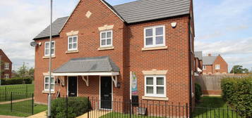 Flat to rent in 21 Ryelands Crescent Stoke Golding, Nuneaton, Warwickshire CV13