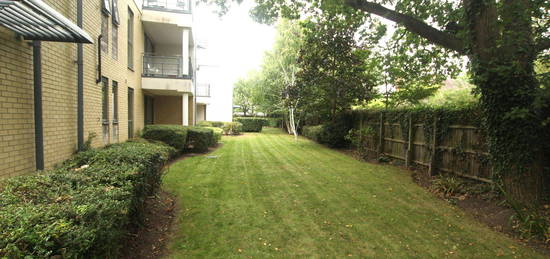 Flat to rent in Churchill Court Madingley Road, Cambridge CB3