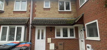 2 bedroom terraced house